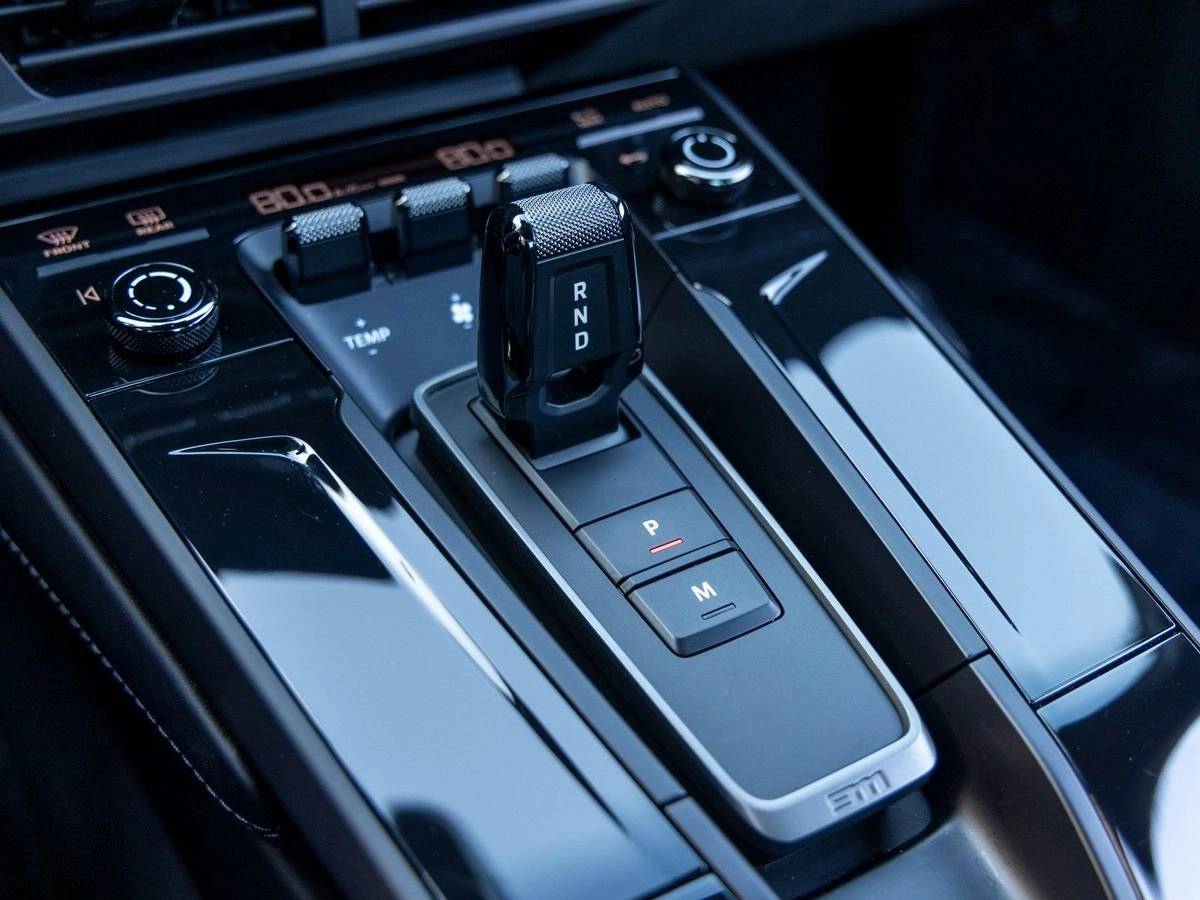 2025 Porsche 911 Carrera GTS