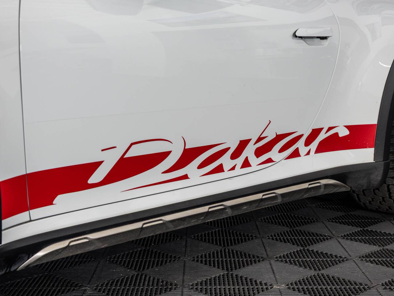 2023 Porsche 911 911 Dakar