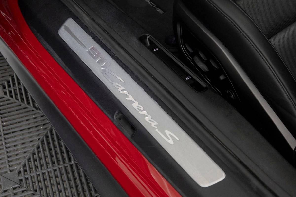 2024 Porsche 911 Carrera S