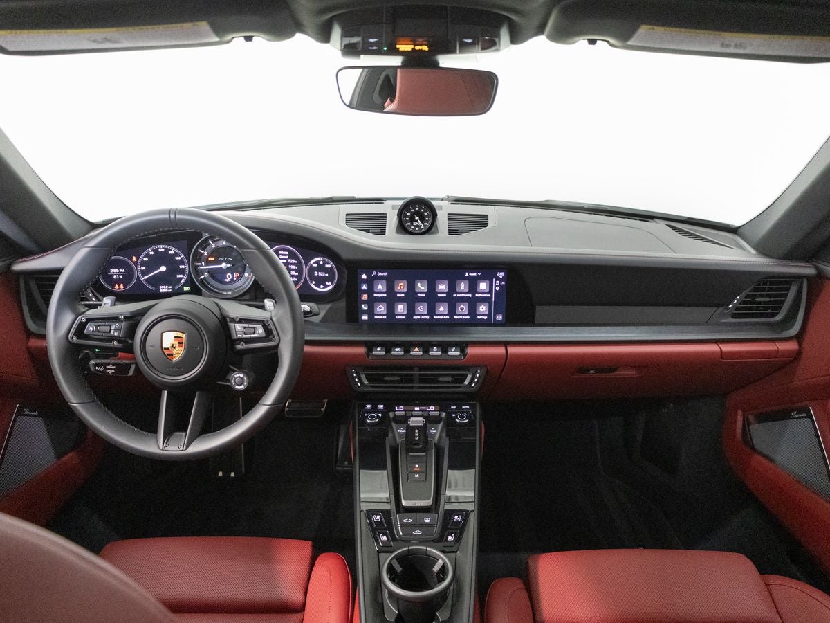 2022 Porsche 911 Carrera GTS