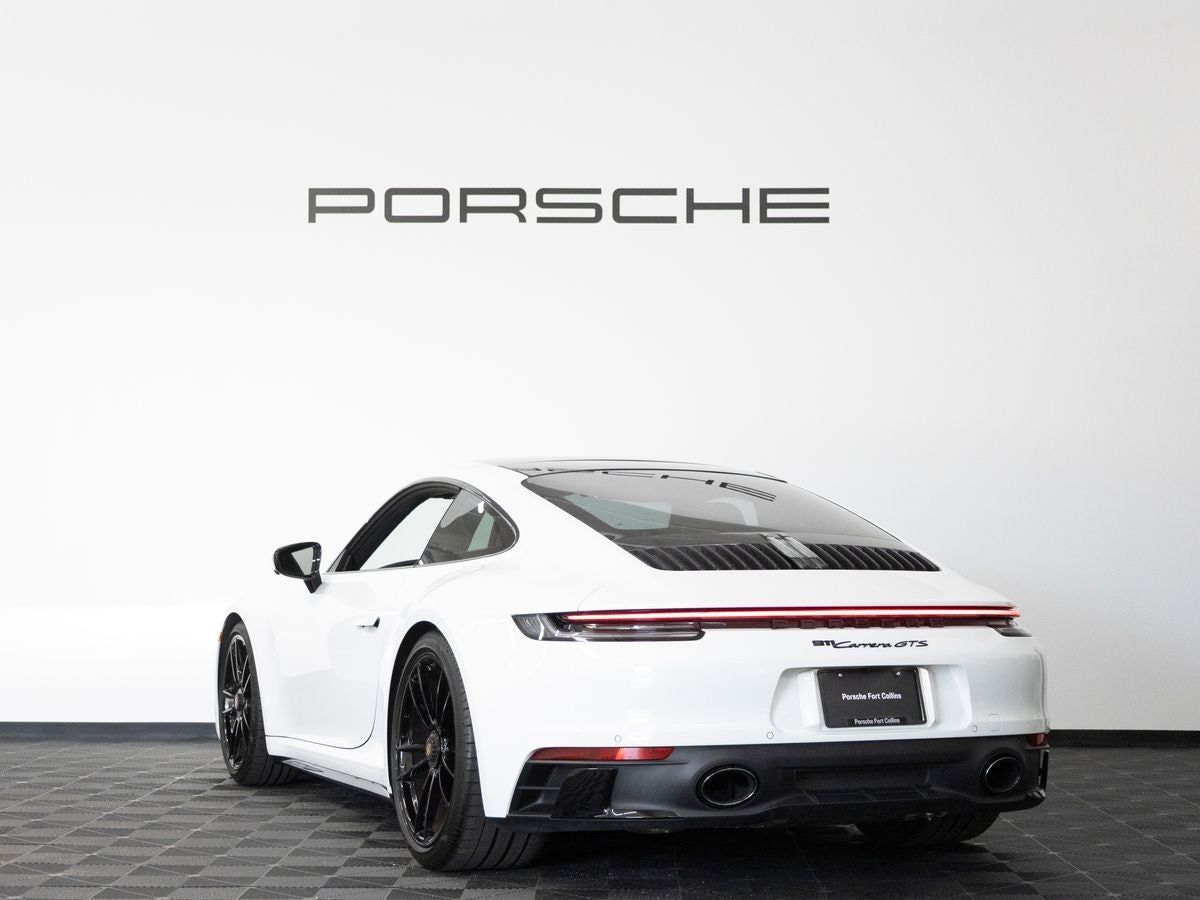2022 Porsche 911 Carrera GTS