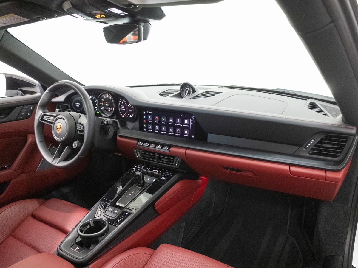 2022 Porsche 911 Carrera GTS