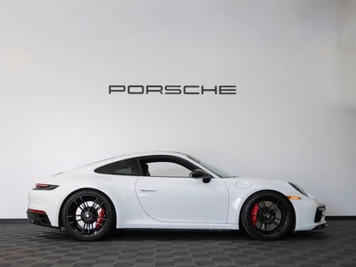 2022 Porsche 911 Carrera GTS