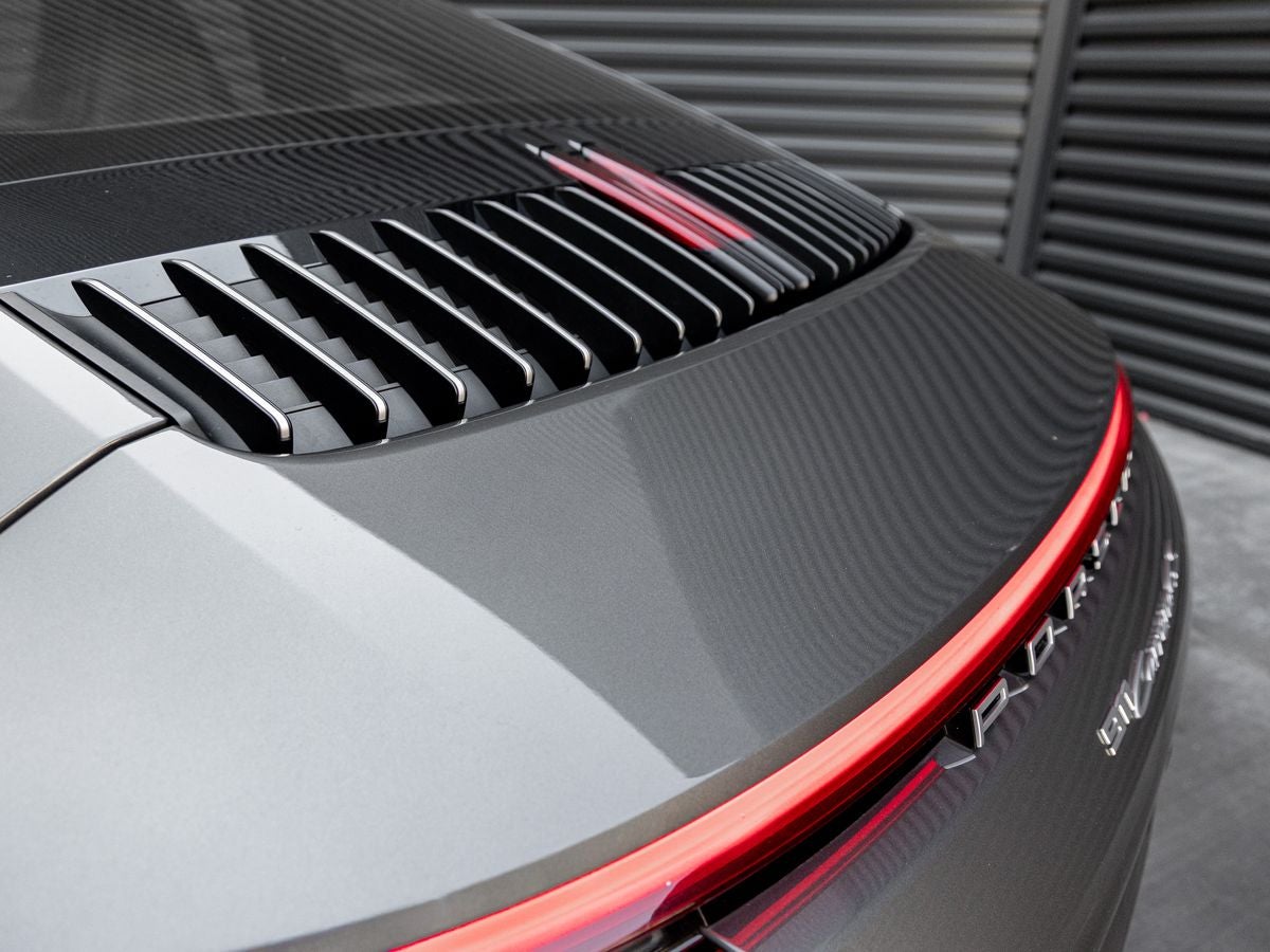 2023 Porsche 911 Carrera 4S