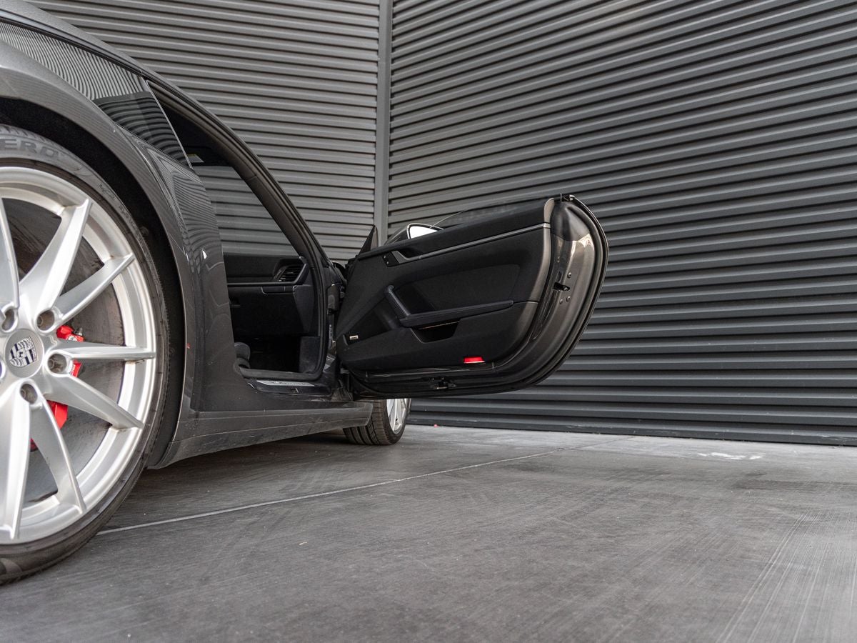 2023 Porsche 911 Carrera 4S