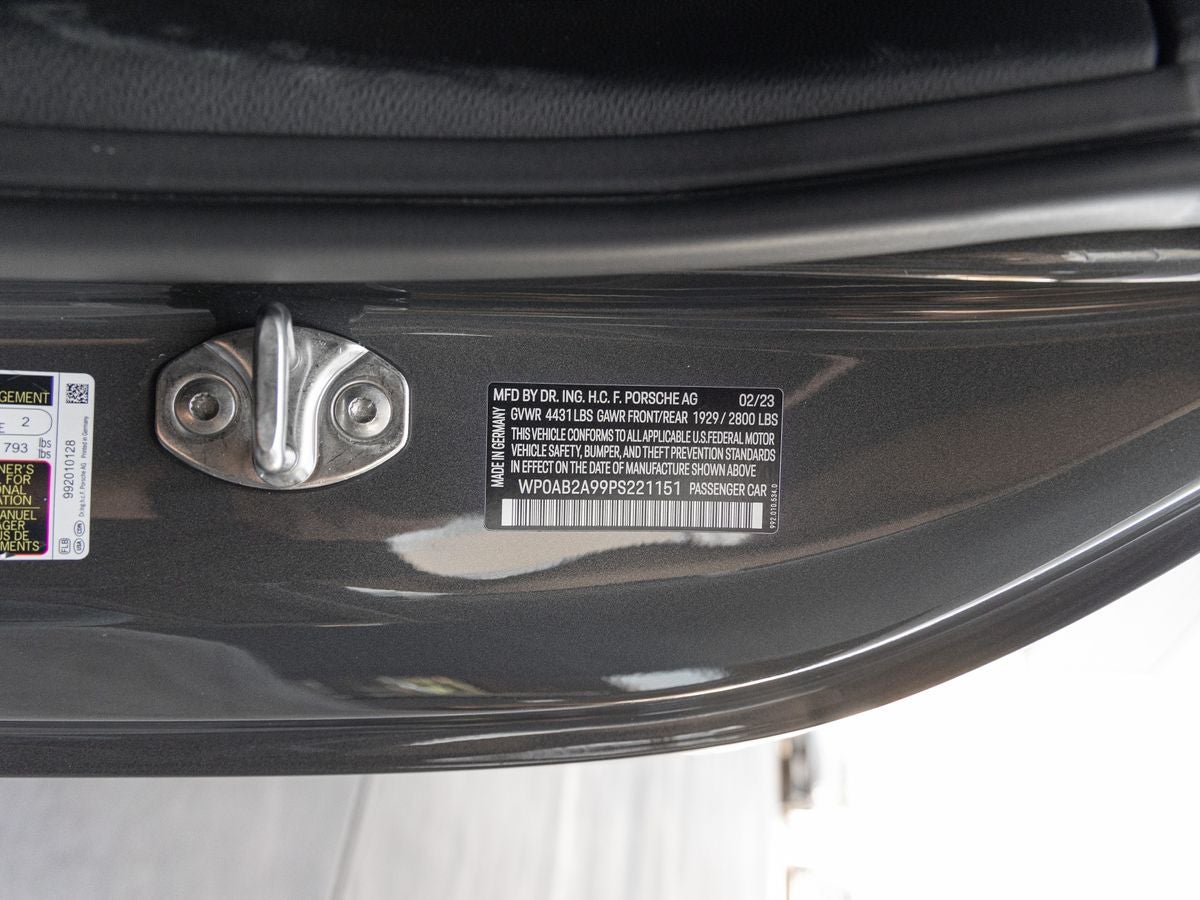 2023 Porsche 911 Carrera 4S