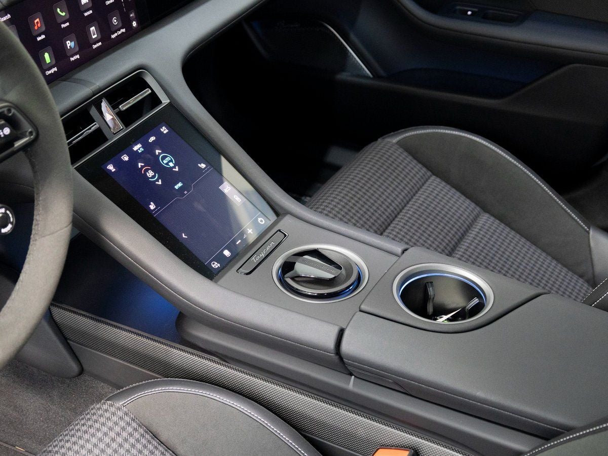 2025 Porsche Taycan 4S