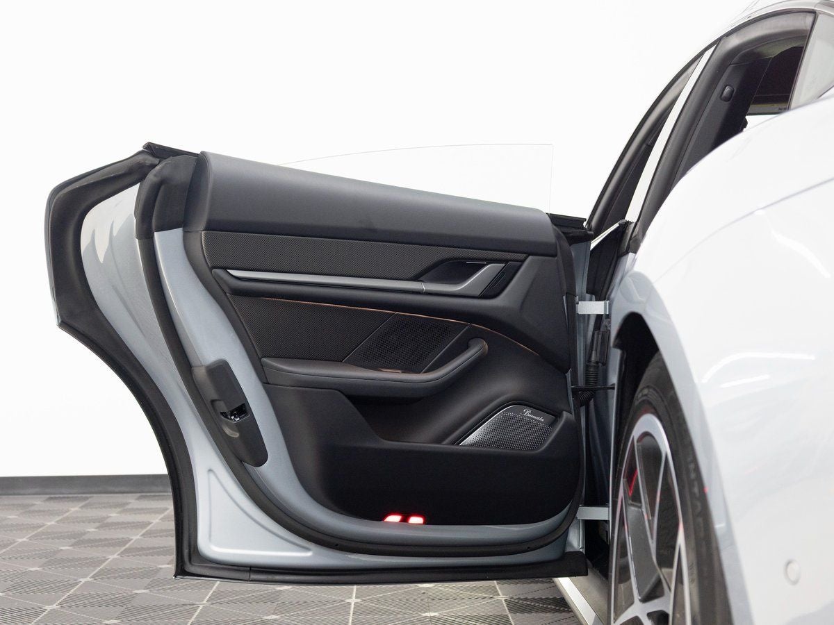 2025 Porsche Taycan 4S