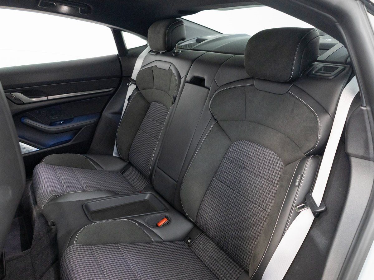 2025 Porsche Taycan 4S