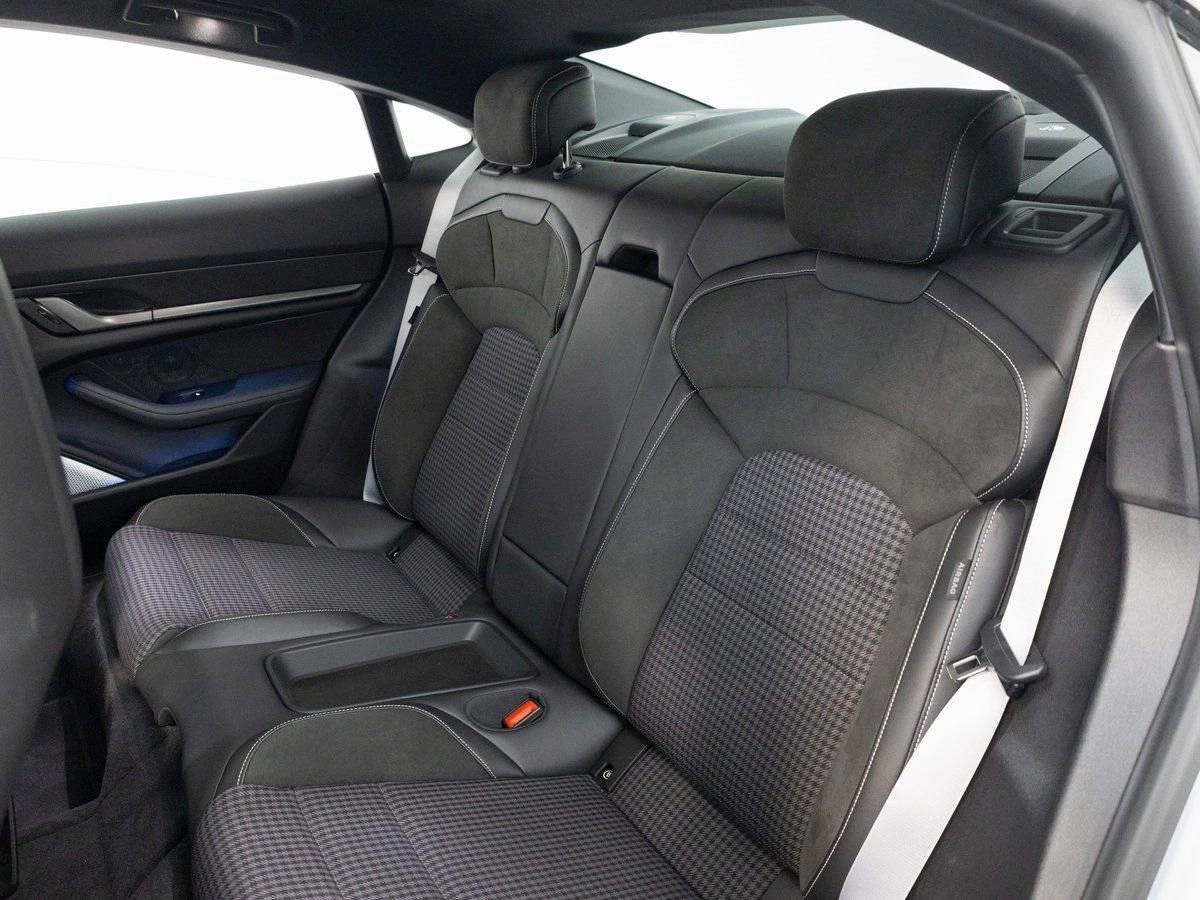 2025 Porsche Taycan 4S