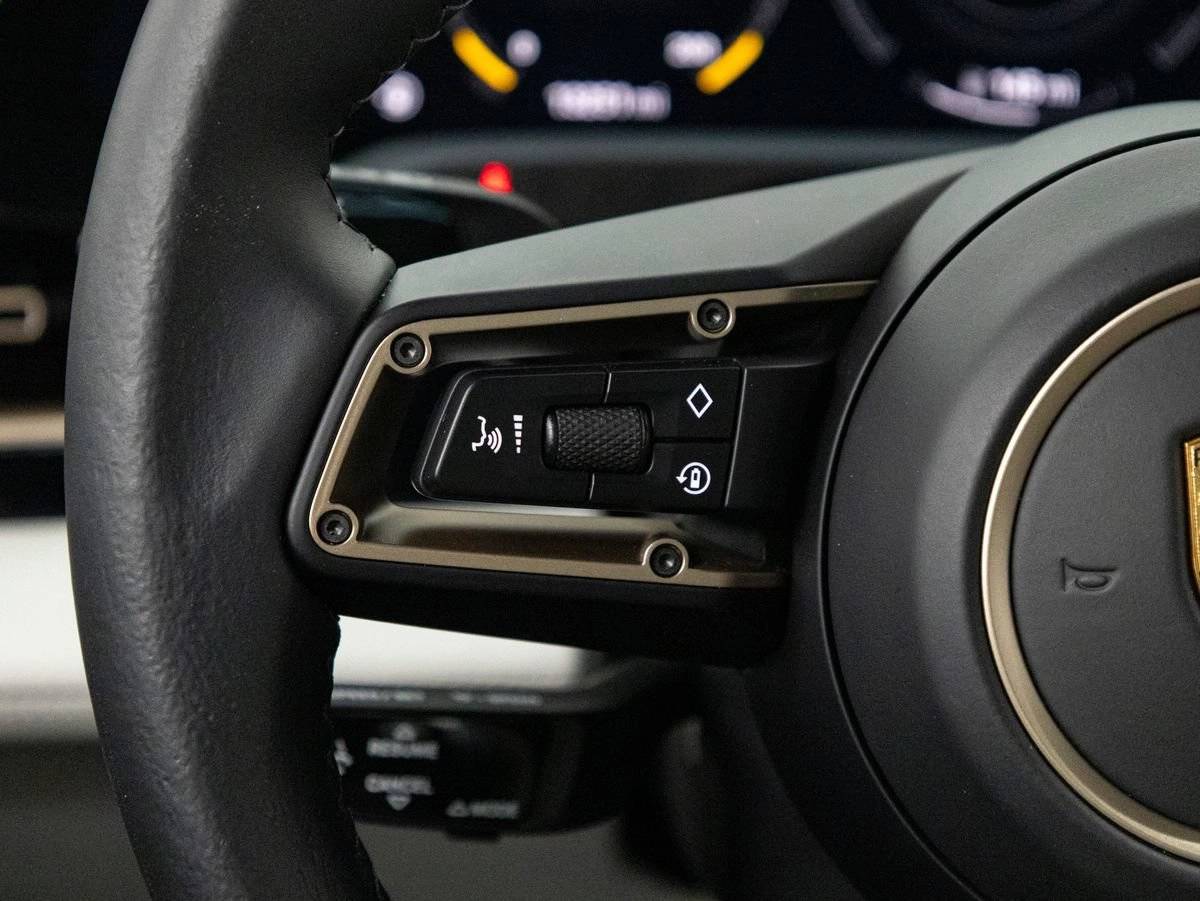 2022 Porsche Taycan Taycan Turbo S