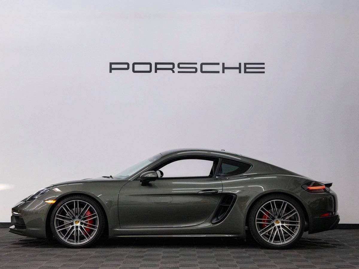 2025 Porsche 718 718 Cayman GTS 4.0