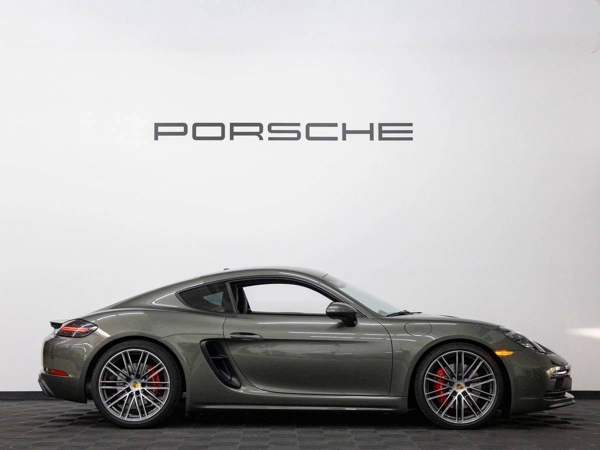 2025 Porsche 718 718 Cayman GTS 4.0