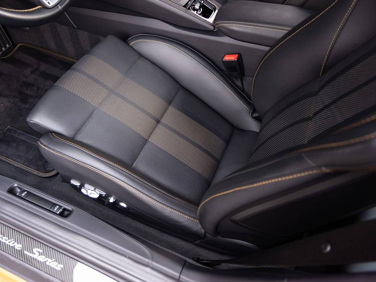 2018 Porsche 911 911 Turbo S Exclusive Series