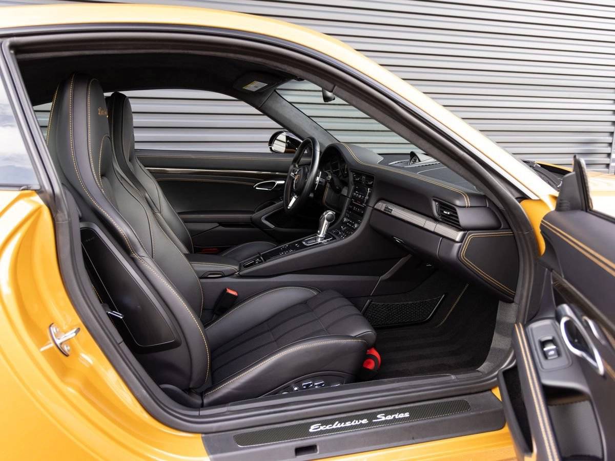 2018 Porsche 911 911 Turbo S Exclusive Series