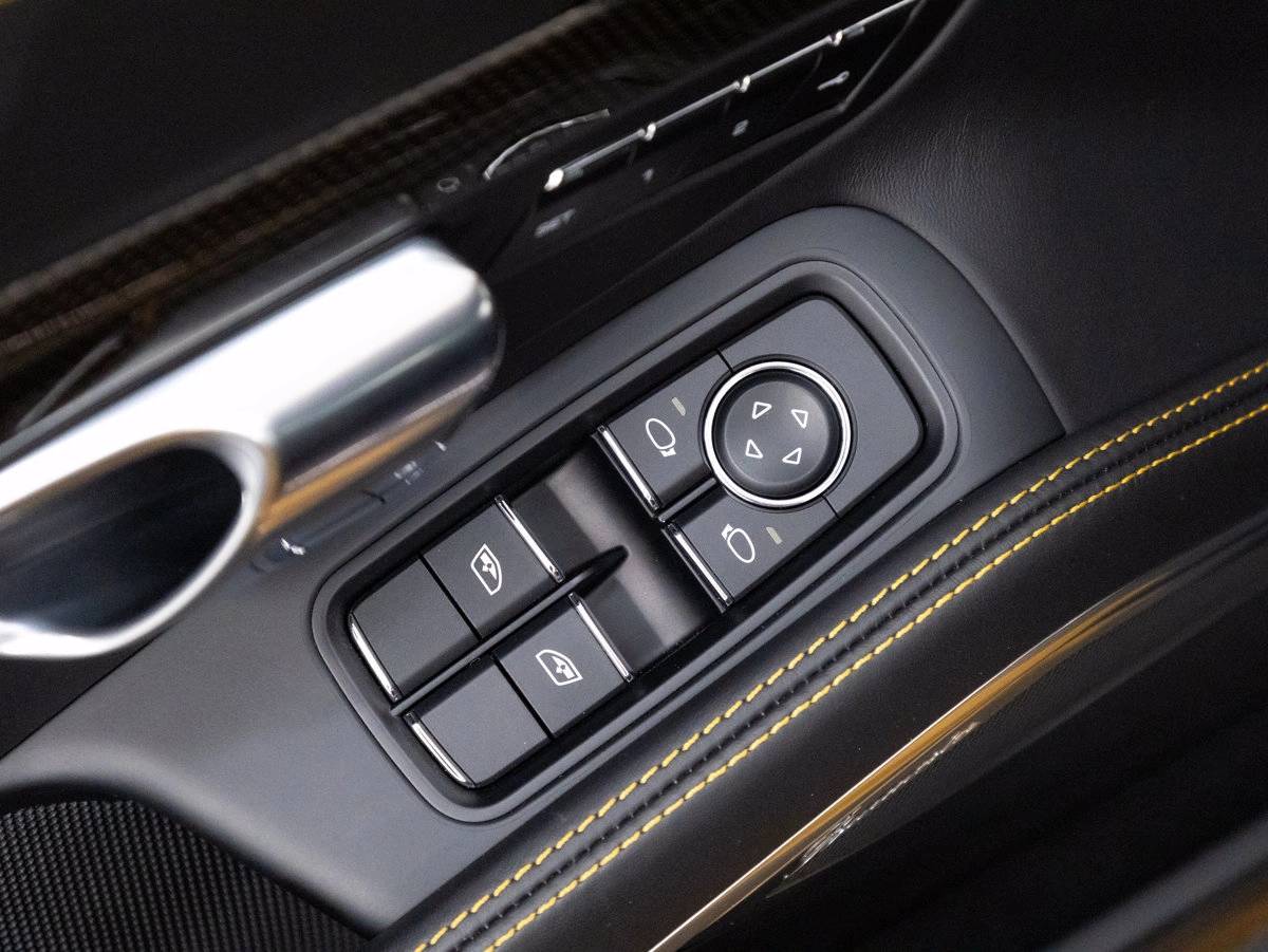 2018 Porsche 911 911 Turbo S Exclusive Series