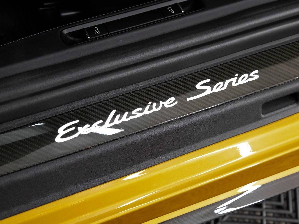 2018 Porsche 911 911 Turbo S Exclusive Series
