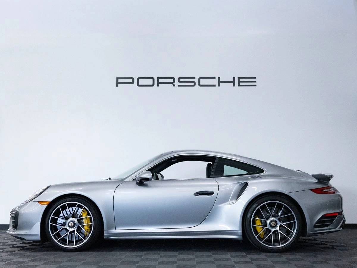 2019 Porsche 911 911 Turbo S
