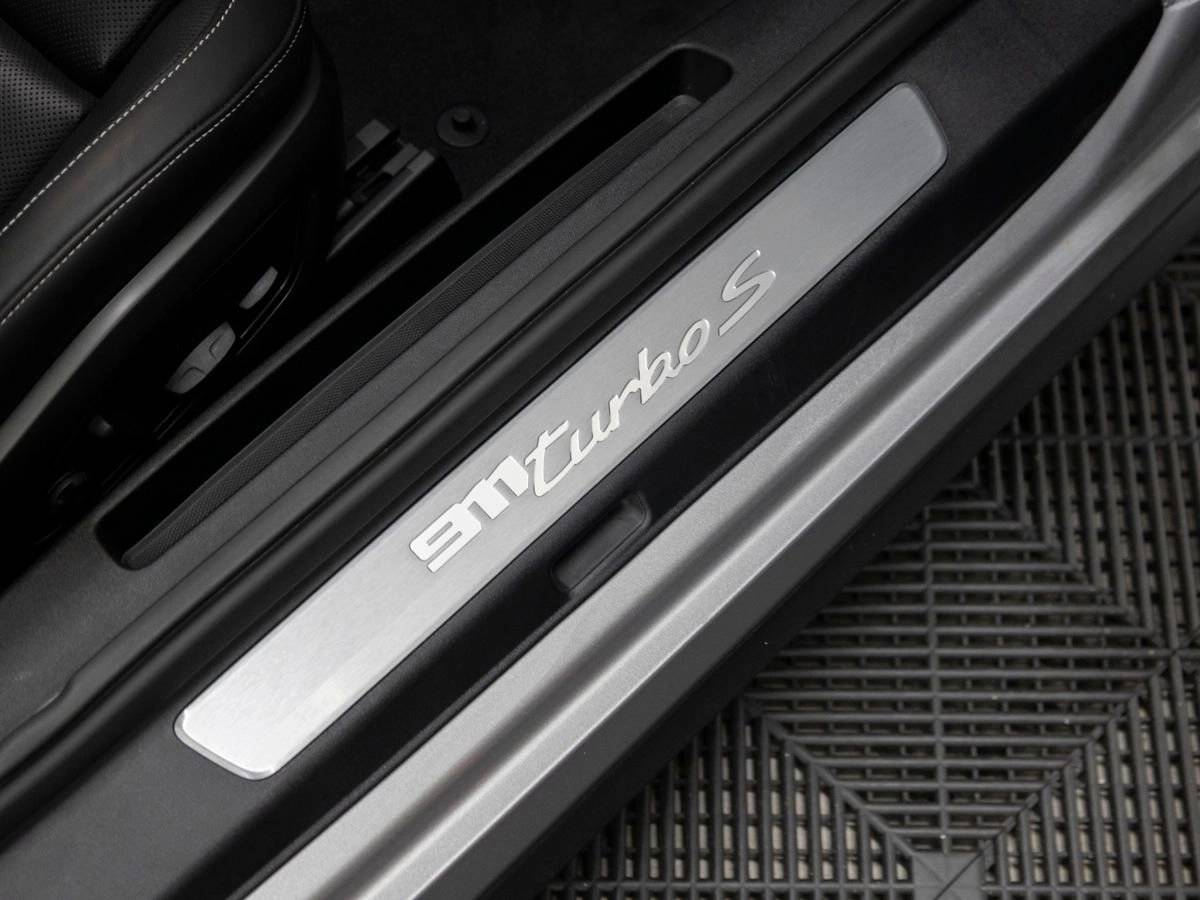 2023 Porsche 911 Turbo S