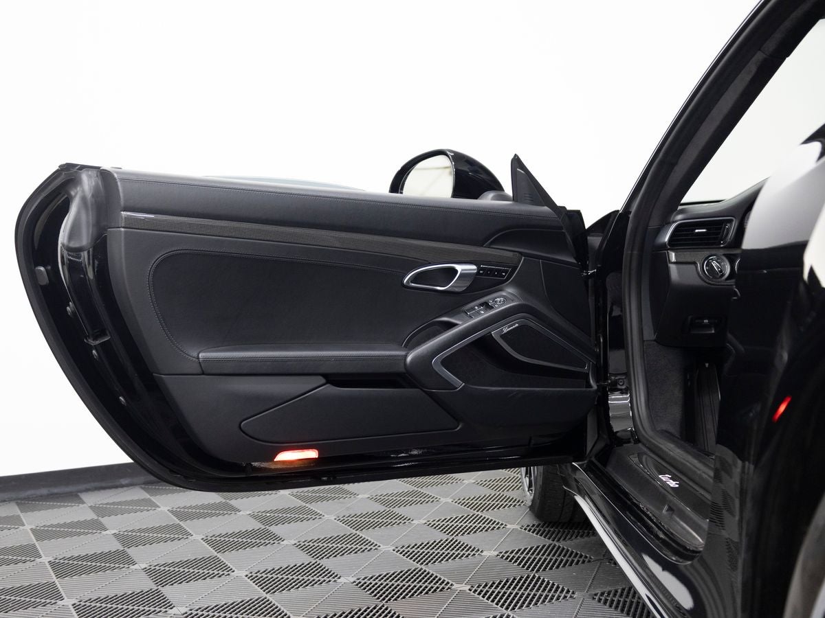 2019 Porsche 911 Turbo