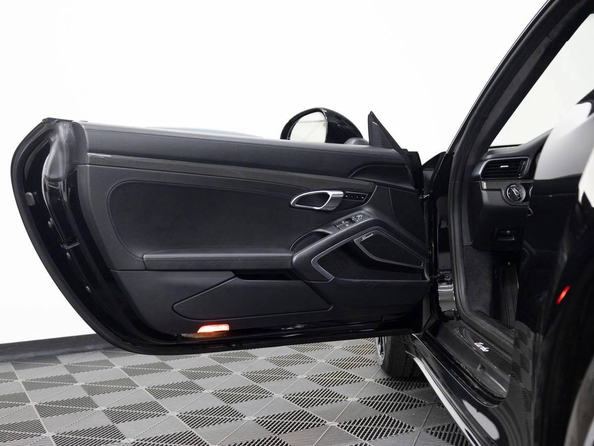 2019 Porsche 911 Turbo