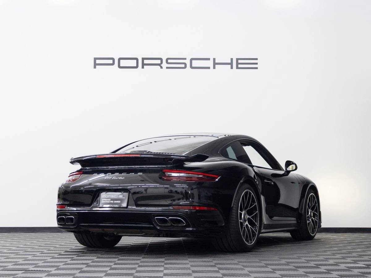 2019 Porsche 911 Turbo