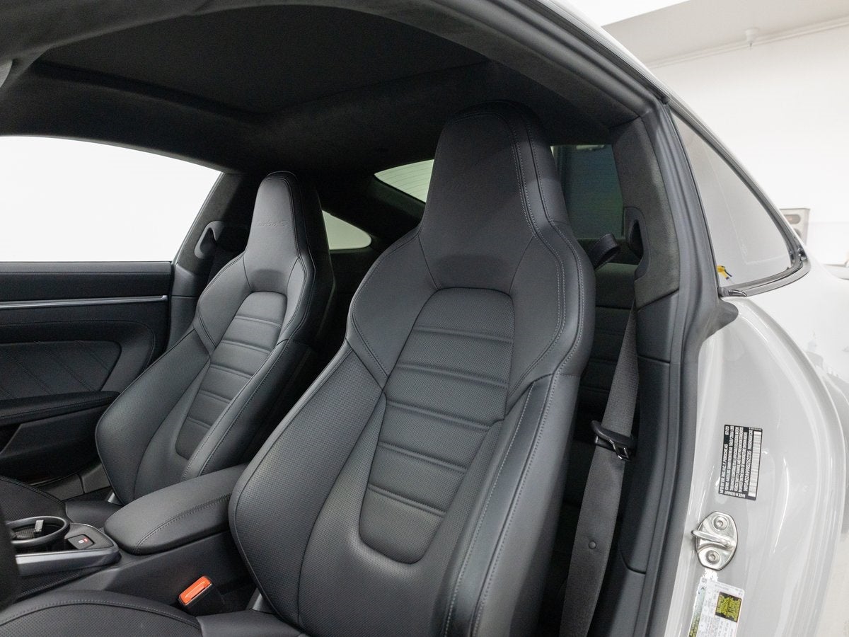 2024 Porsche 911 Turbo S