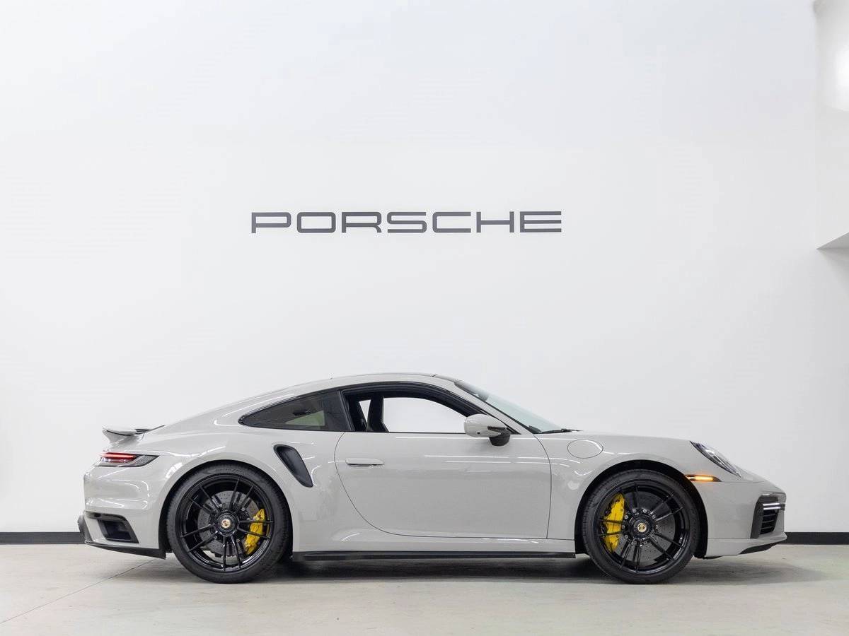 2024 Porsche 911 Turbo S