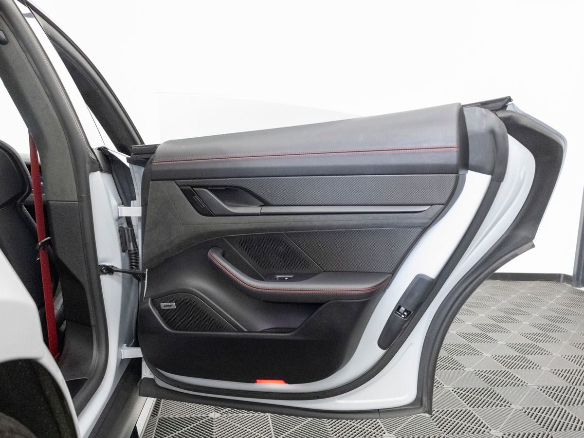 2024 Porsche Taycan GTS
