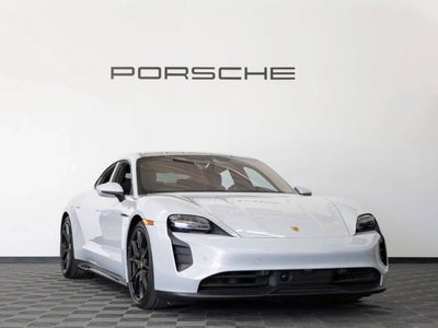 2024 Porsche Taycan GTS