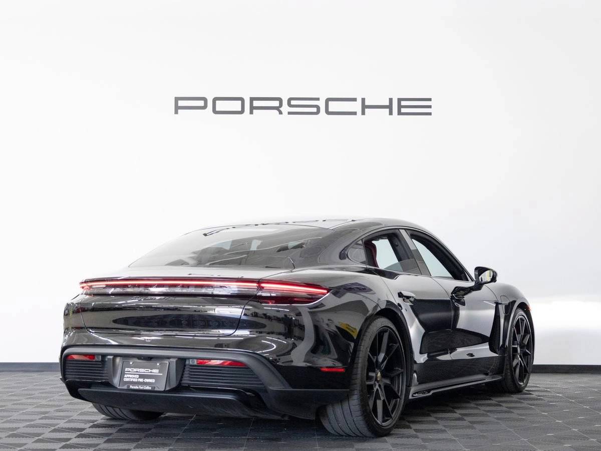 2024 Porsche Taycan GTS