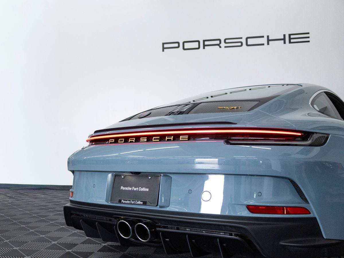 2024 Porsche 911 911 S/T