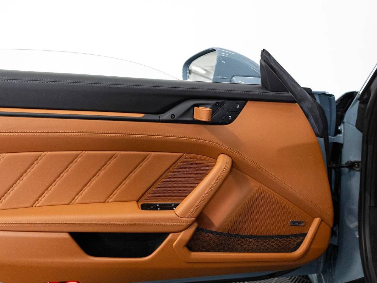 2024 Porsche 911 911 S/T