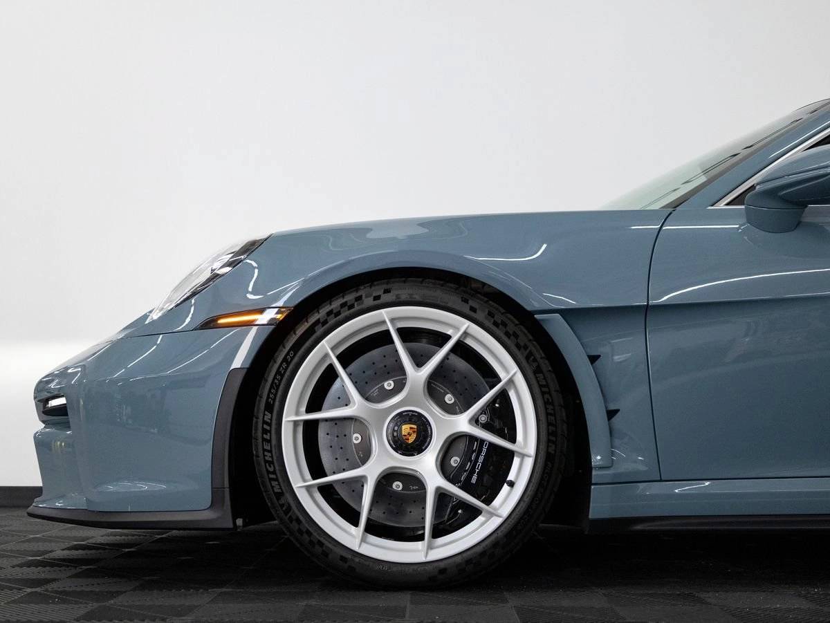 2024 Porsche 911 911 S/T