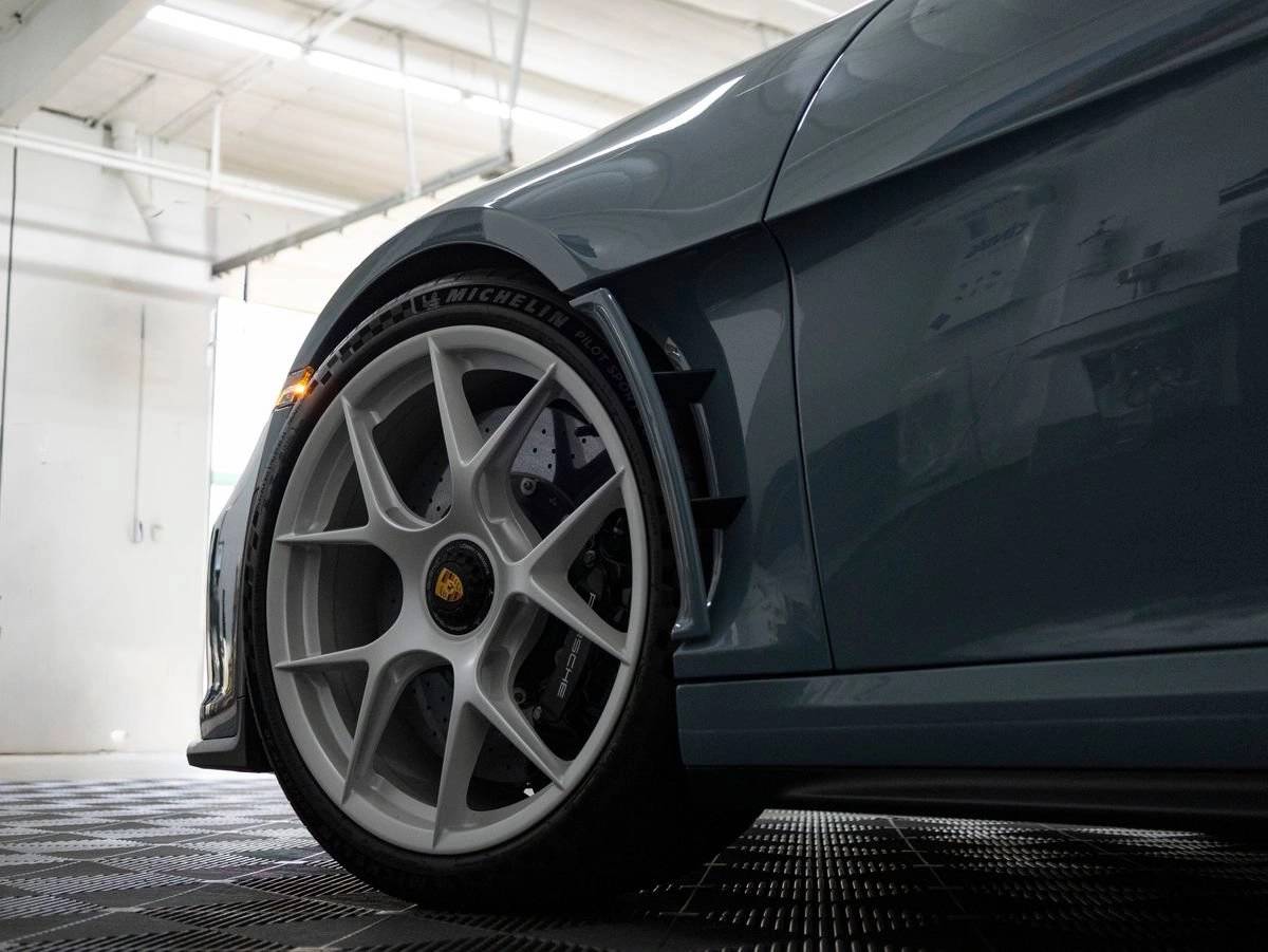 2024 Porsche 911 911 S/T