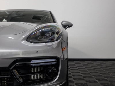 2019 Porsche Panamera Panamera GTS