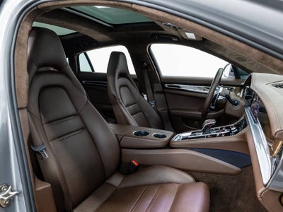 2019 Porsche Panamera Panamera GTS