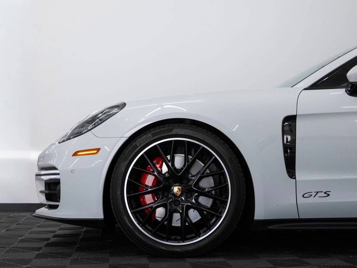 2023 Porsche Panamera Panamera GTS