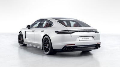 2023 Porsche Panamera Panamera GTS (MY23)