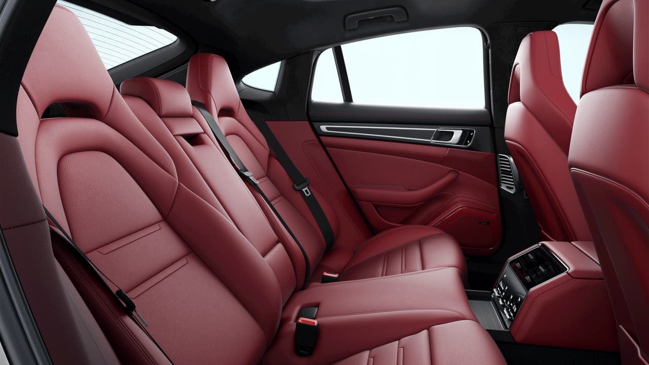 2023 Porsche Panamera Panamera GTS (MY23)