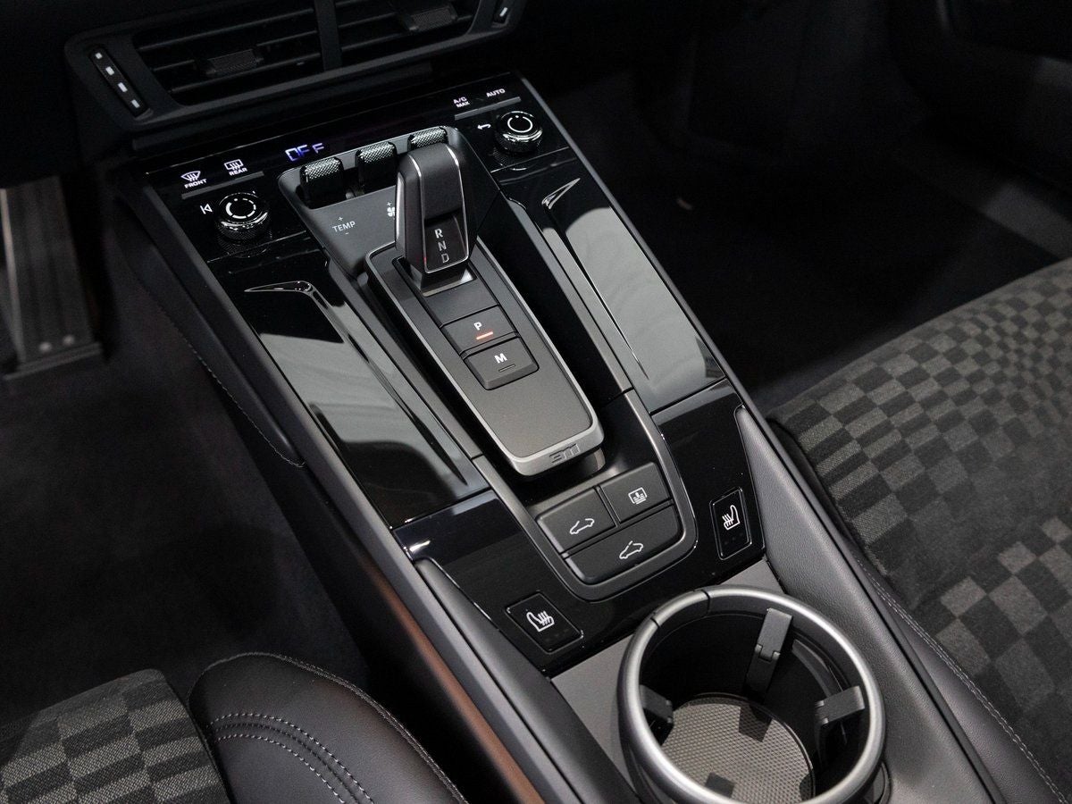 2026 Porsche 911 Carrera 4S