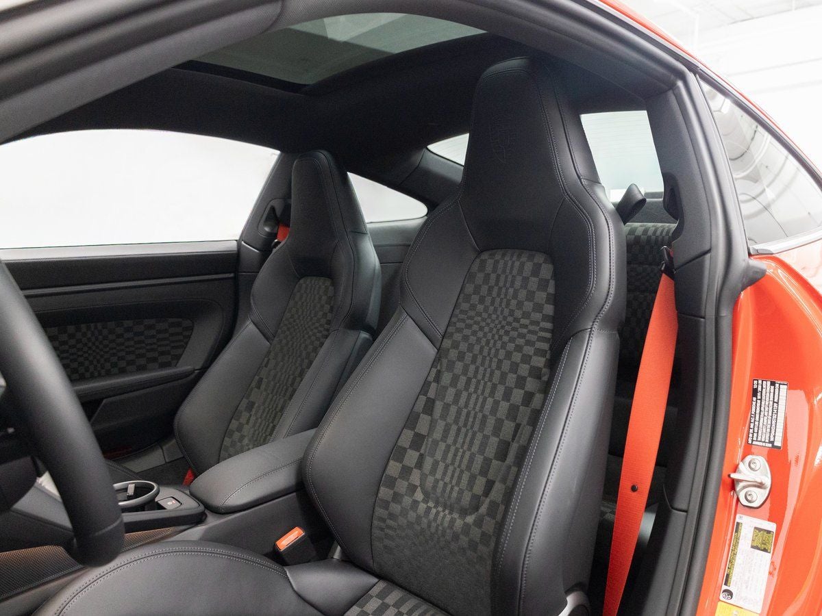 2026 Porsche 911 Carrera 4S