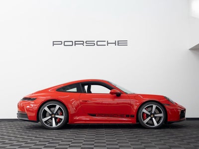 2026 Porsche 911 Carrera 4S