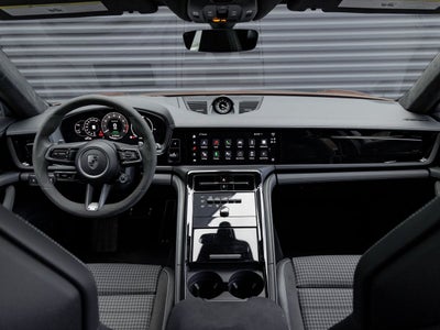 2025 Porsche Panamera Turbo S