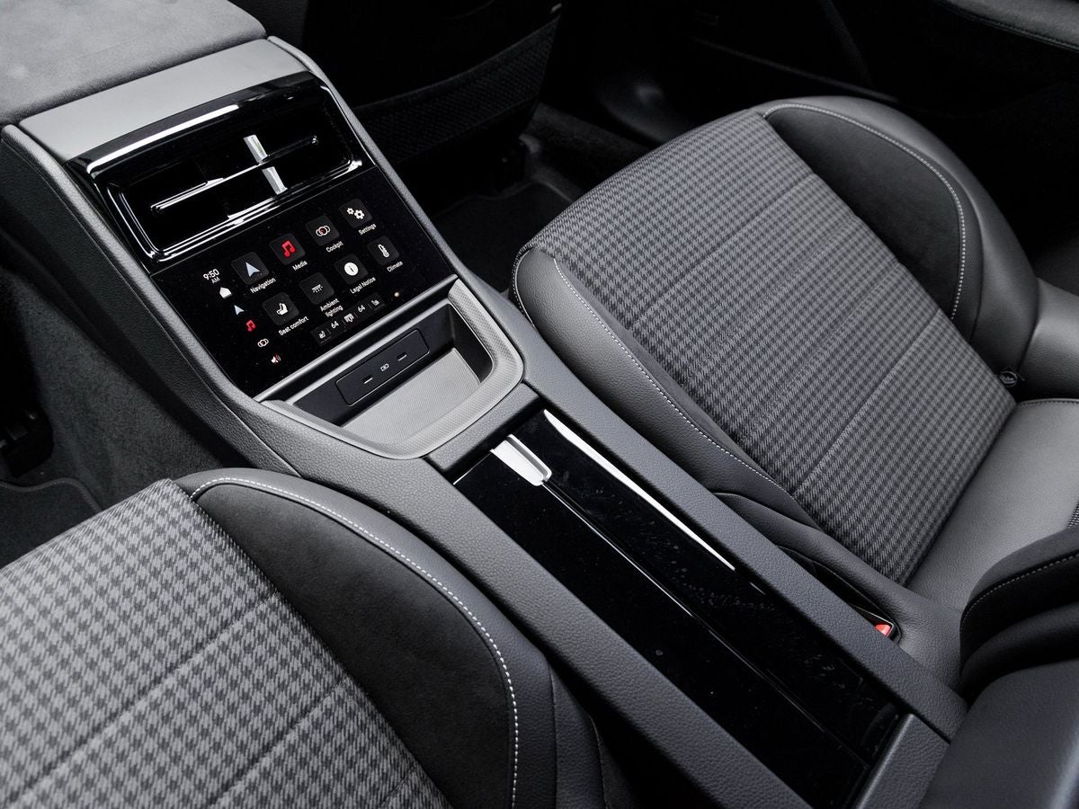 2025 Porsche Panamera Turbo S