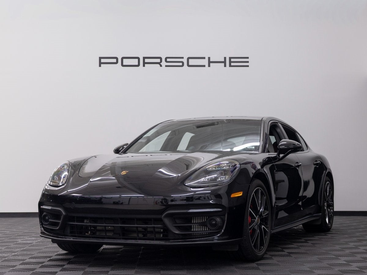 2022 Porsche Panamera 4S Executive