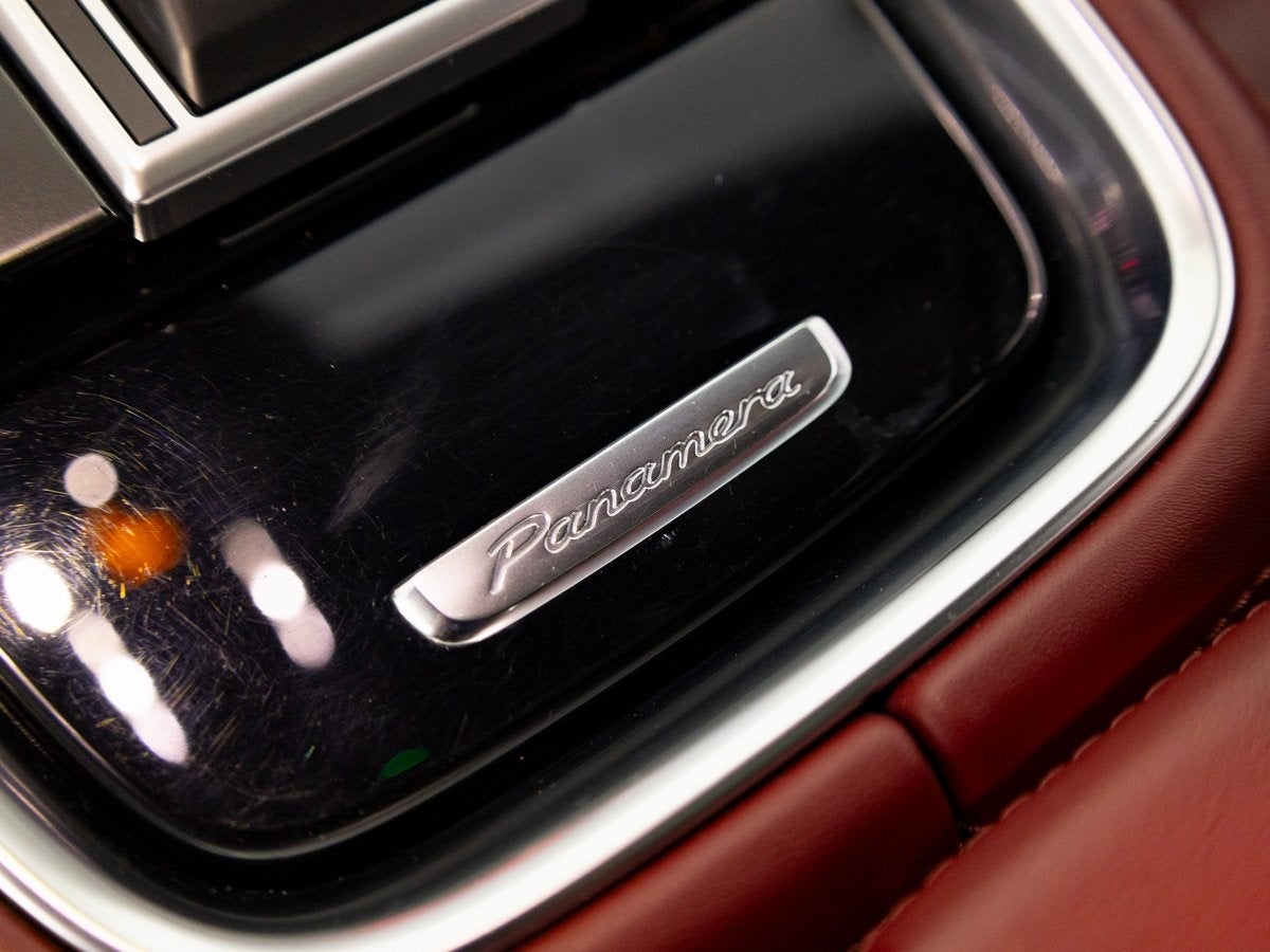 2022 Porsche Panamera 4S Executive