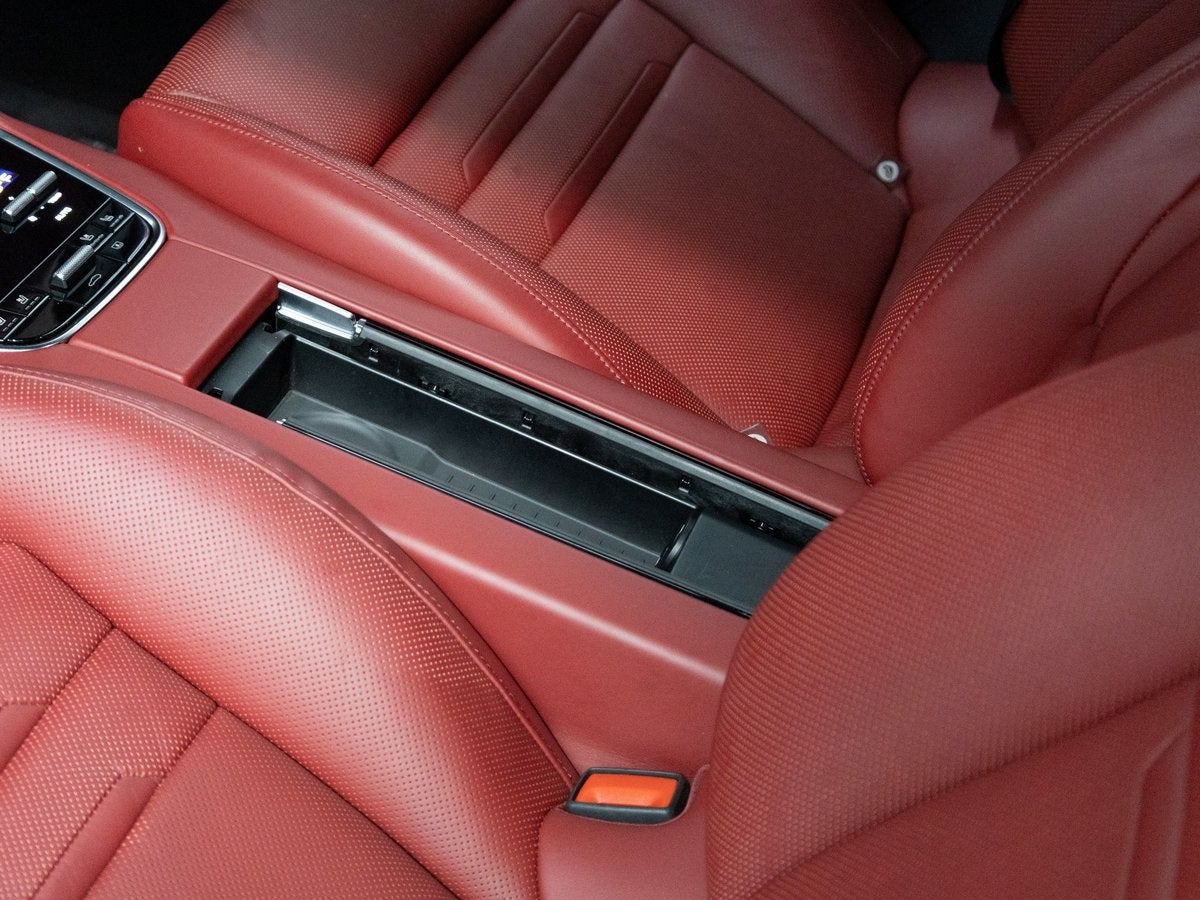 2022 Porsche Panamera 4S Executive