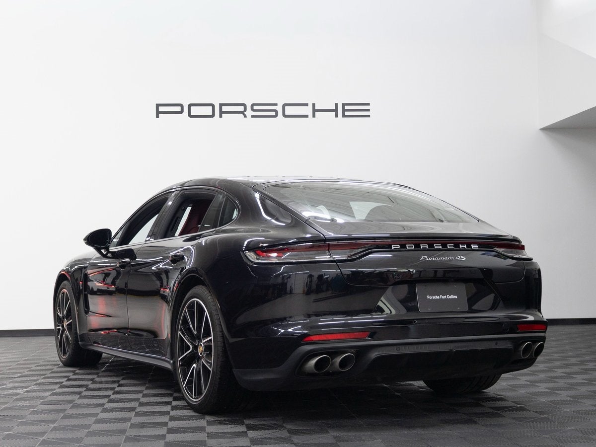 2022 Porsche Panamera 4S Executive