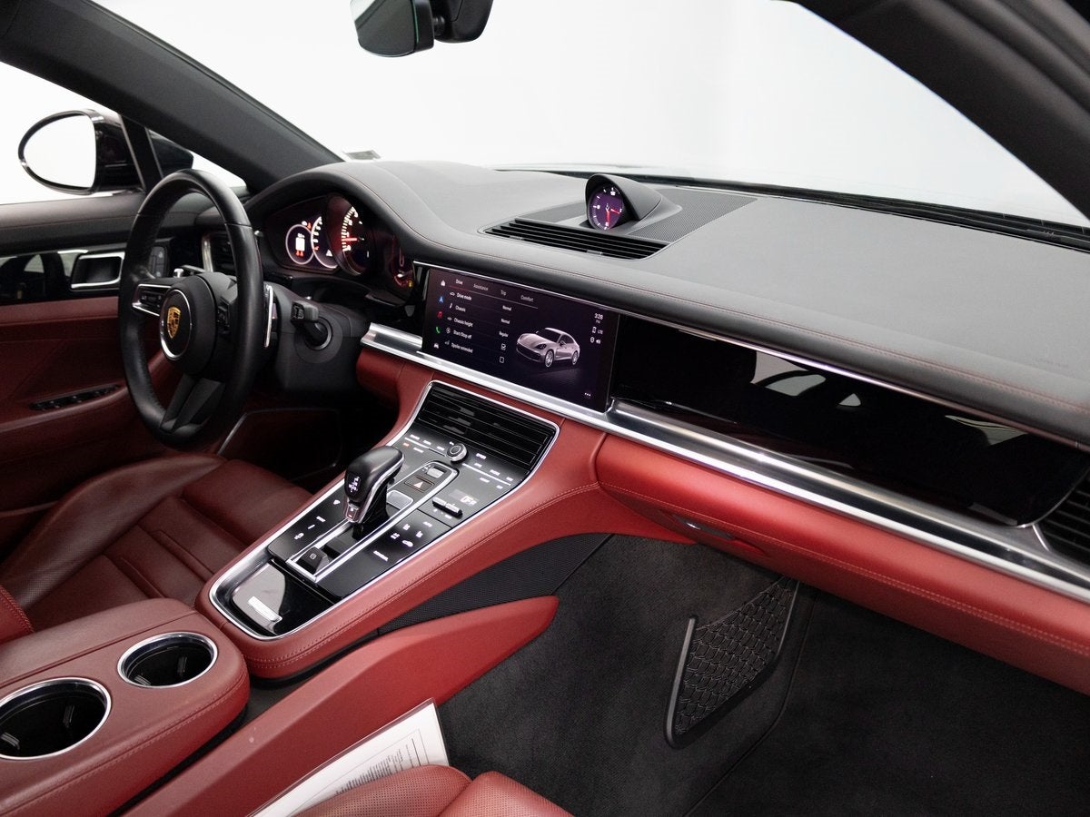 2022 Porsche Panamera 4S Executive